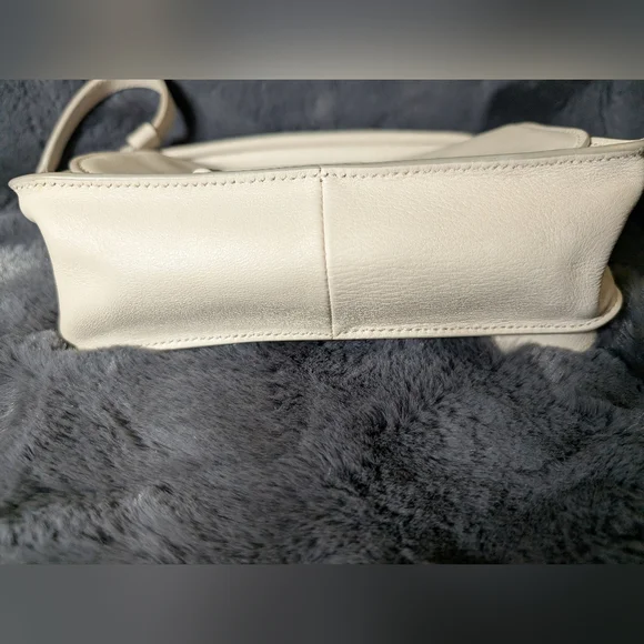 Tod’S Double T Leather Shoulder Bag - Picture 5 of 9